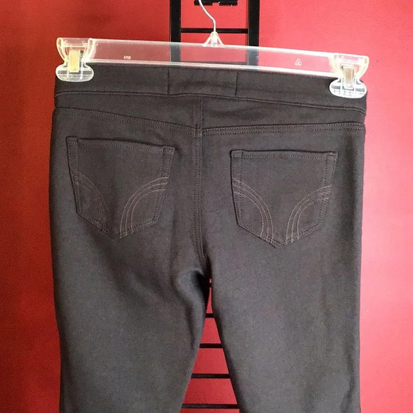 HOLLISTER FAUX LEATHER PANTS SIZE 1R - Picture 5 of 5